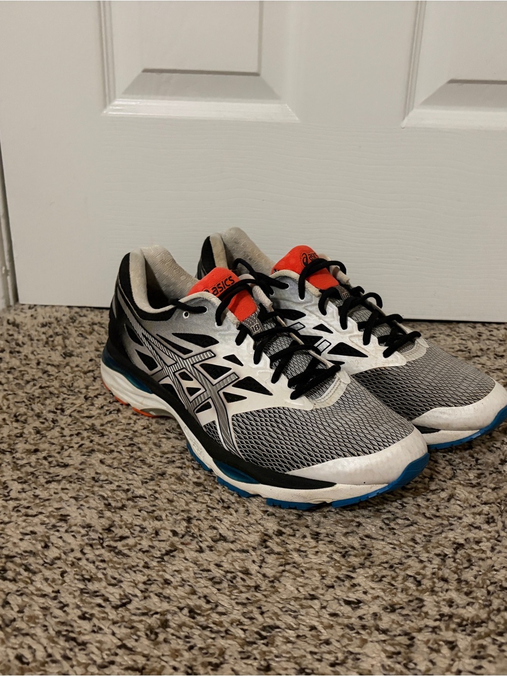 Asics Men’s Gray Running Shoes with Black and Orange Accents